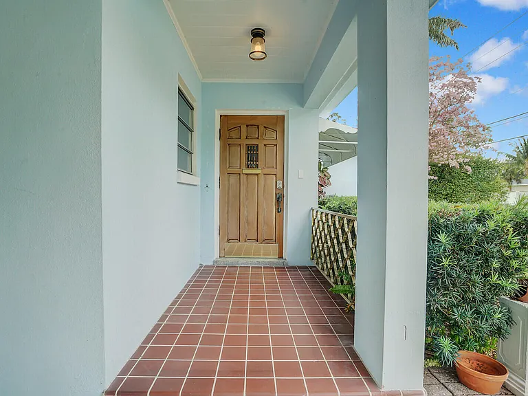 3410 Poinsettia Ave — Photo 20