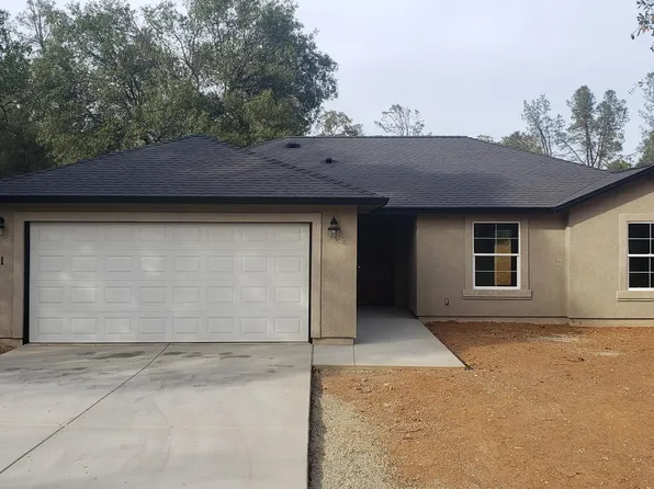 4861 Parker St, Redding, CA 96019