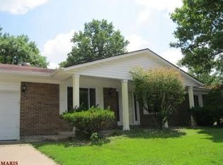 413 Sutters Mill Rd, Saint Peters, MO 63376
