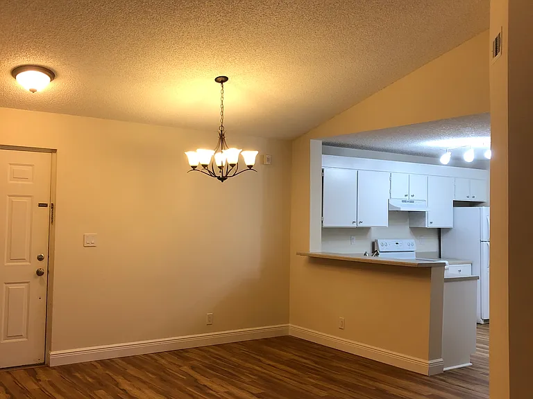 10111 W Sunrise Blvd #303 — Photo 3