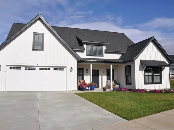 1250 NW Kamiak Ct, Pullman, WA 99163