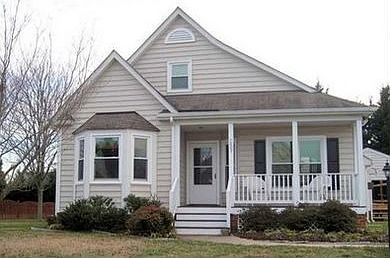 1st image of 7009 Hawks Hill Ln