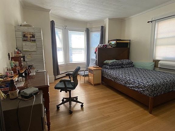 5th image of 585 Western Ave Floor 1