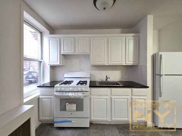 3620 Parsons Blvd APT 1B