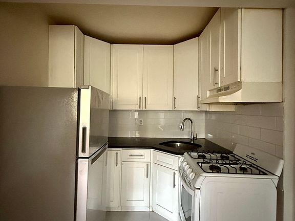 2nd image of 10121 Martense Ave APT 2f