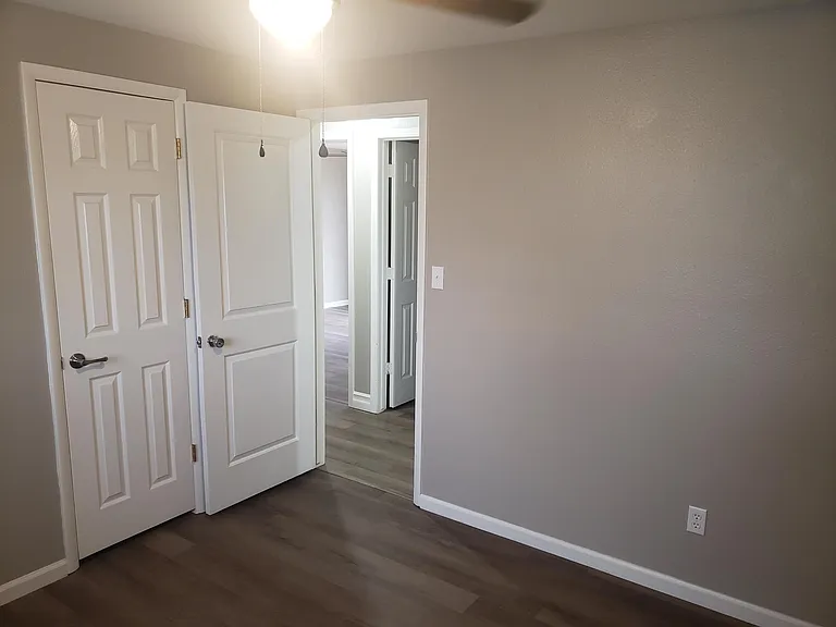817 Stafford Way — Photo 7