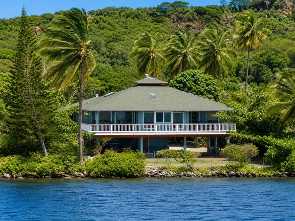 2452 Kamehameha V Hwy, Kaunakakai, HI 96748