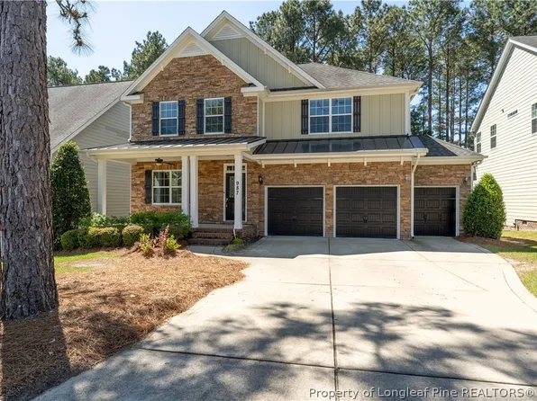 987 Micahs Way N, Spring Lake, NC 28390