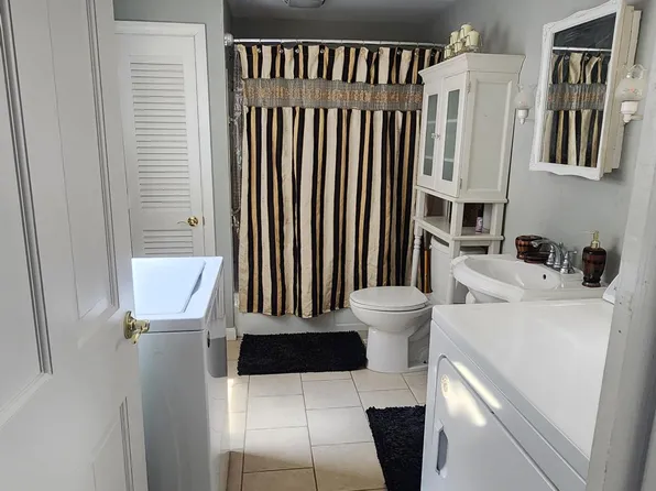 266 Pleasant St #2, West Bridgewater, MA 02379