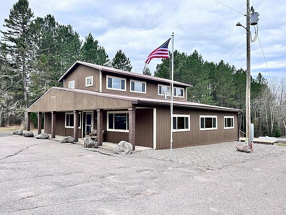 2nd image of 5713 Crane Lake Rd