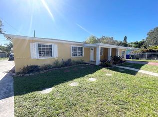 6118 Mayo St, Hollywood, FL 33023