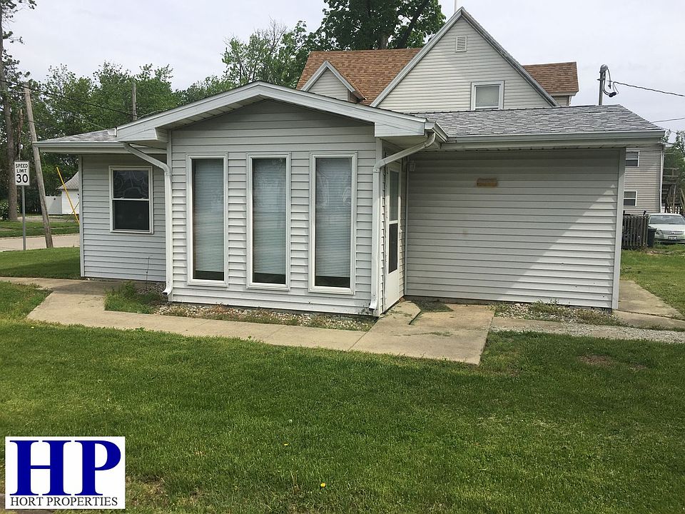 2nd image of 1205 3rd St