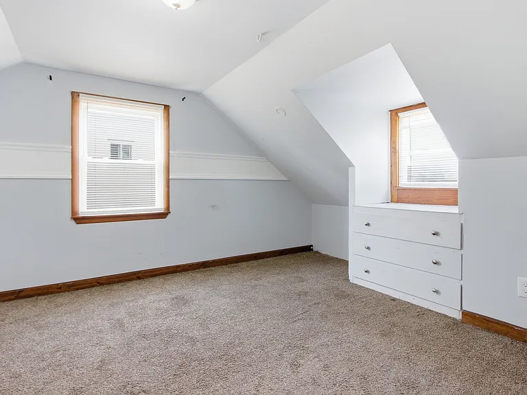 171 Central Ave — Photo 8