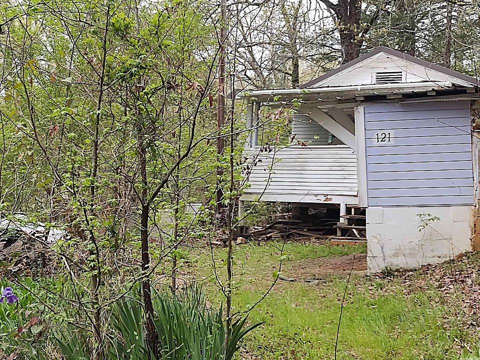 2nd image of 121 Ridge Rd