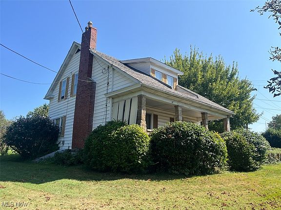 2nd image of 1179 Oakdale Ave