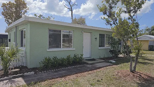 45 W Langsner St Photo 1