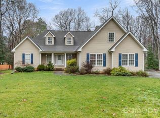 2853 Wimbledon Dr, Gastonia, NC 28056