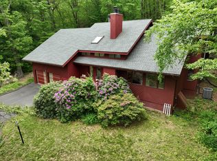 114 Mountain View Rd, Glastonbury, CT 06033