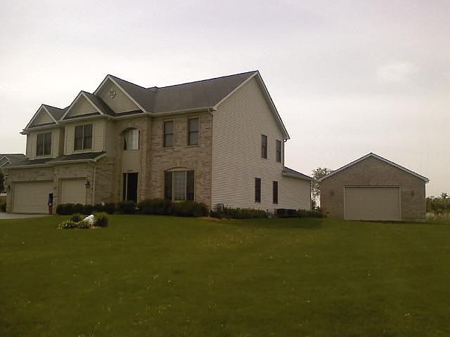 Front view with shed