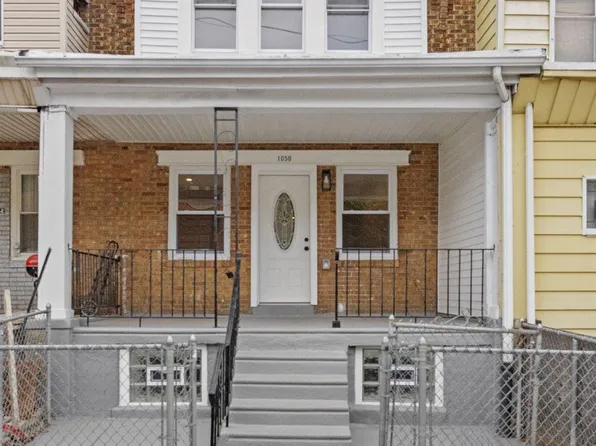 1050 S 53rd St, Philadelphia, PA 19143