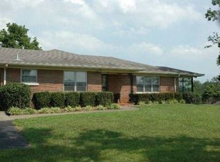 9207 Bates Rd, Louisville, KY 40228