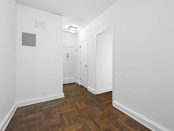 5th image of 300 E 57th St APT 7F