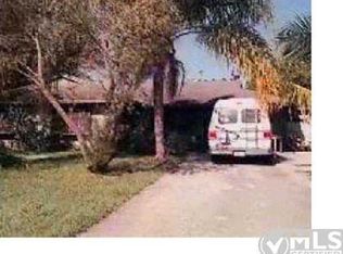 1042 NW Bayshore Blvd, Port Saint Lucie, FL 34983