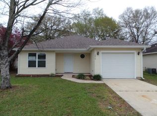 1215 Simpson St, Pensacola, FL 32526