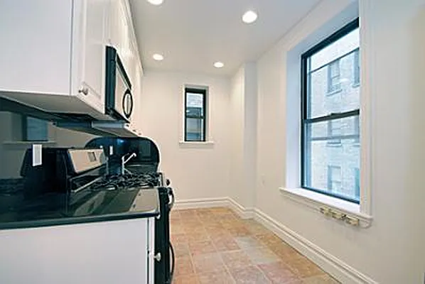 Sold by Citi Habitats | media 20