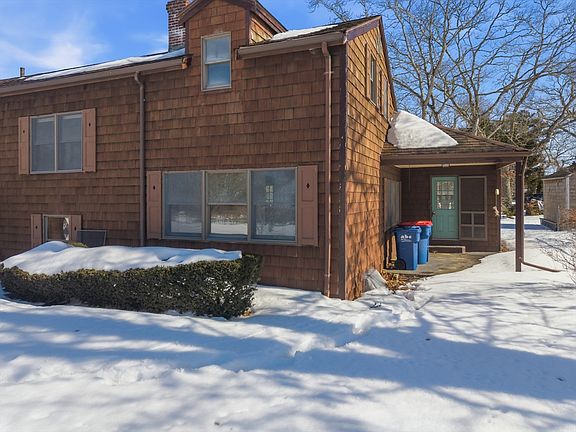 5th image of 4 22nd St