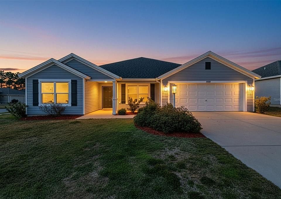 1st image of 11380 Soutar Ave