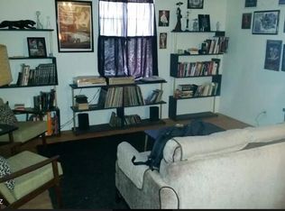 327 N Desert Sv, Tucson, AZ 85711