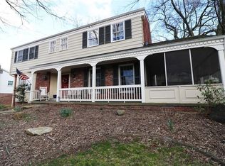 554 Trotwood Ridge Rd, Pittsburgh, PA 15241