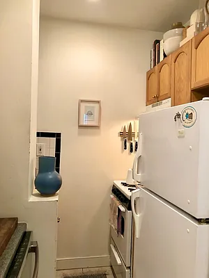 Rented by Jonathan Wachtel, LREB | media 31