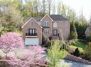 206 Blue Stone Hills Dr, Harrisonburg, VA 22801