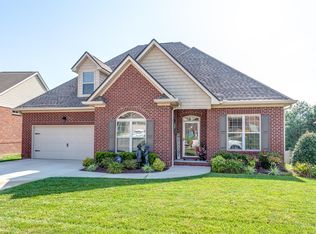 3326 Parrish Hill Ln, Knoxville, TN 37938