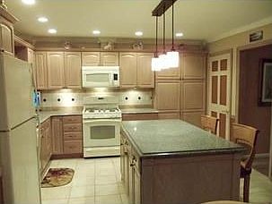 4th image of 487 Iroquois Ct