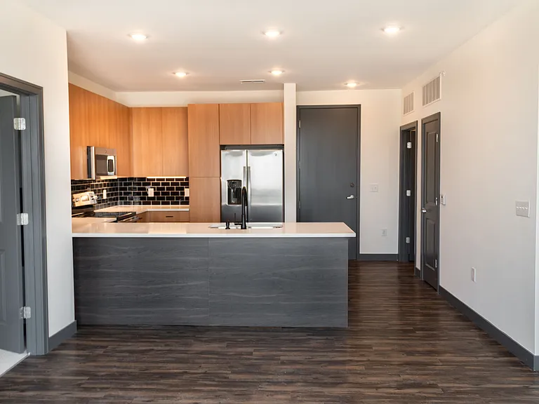 Lewis | 2 BR, 2 BA | 1,088 SF