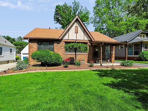 4th image of 5255 Carrollton Ave