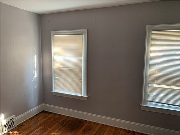 5th image of 2206-2208 West Blvd