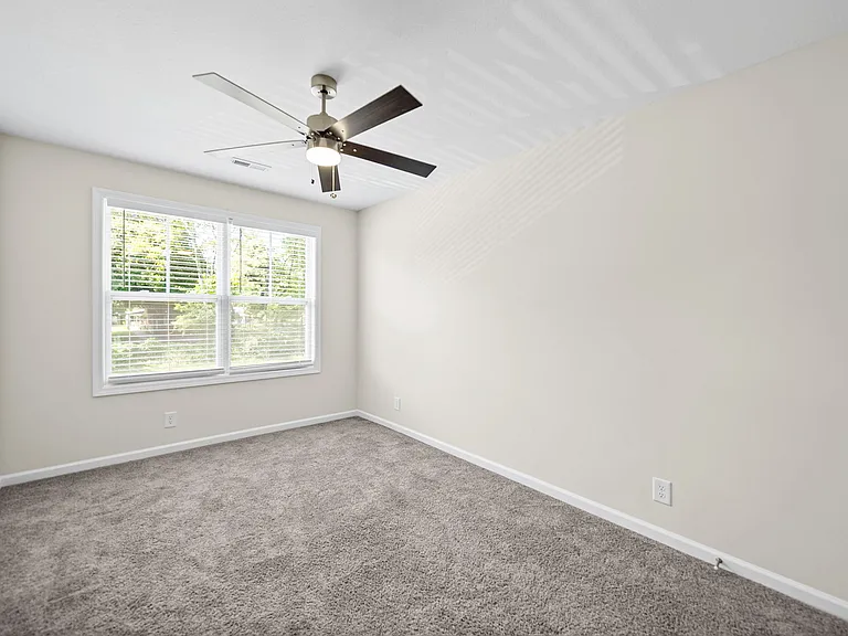 192 Mitchell St — Photo 25
