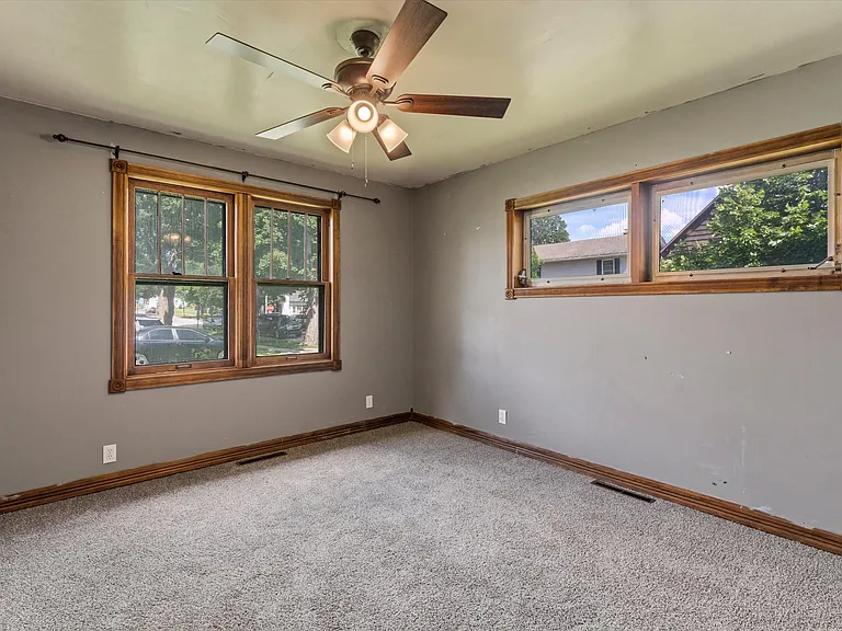 1011 Jackson St — Photo 15