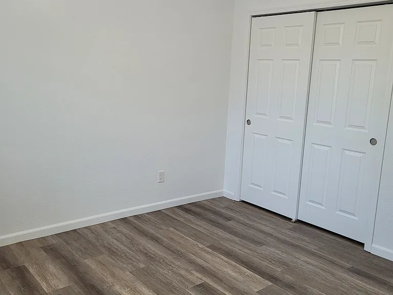 862 E Cherry Hills Way — Photo 12