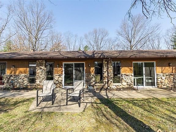 2nd image of 692 County Road 3165