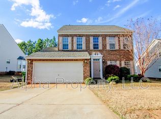 210 Highgate Cir, Greer, SC 29650