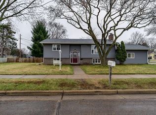 2915 Eisenhower St, Eau Claire, WI 54701
