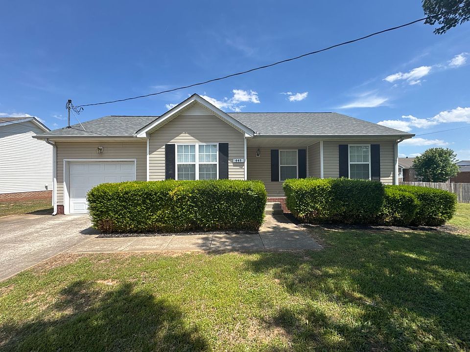 1st image of 445 Cranklen Cir
