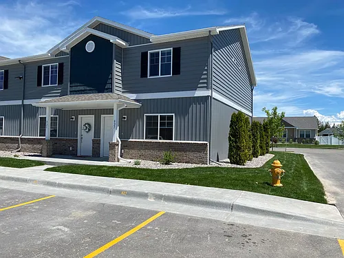 827 Trails End Photo 1