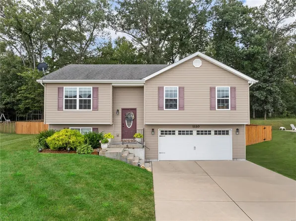 1110 Marathon Dr, Foristell, MO 63348
