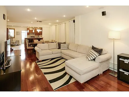 Sold by Calabrese Real Estate | media 3